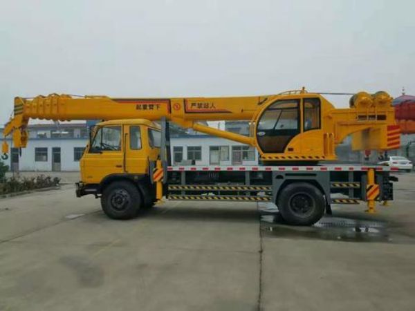 穆棱市吊车租赁_怎么更好的保养吊车